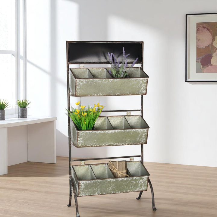 4791 - Halcy Stand & Chalkboard