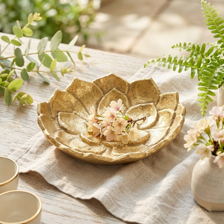 5170GD - Ellis Cast Iron Lotus - Gold