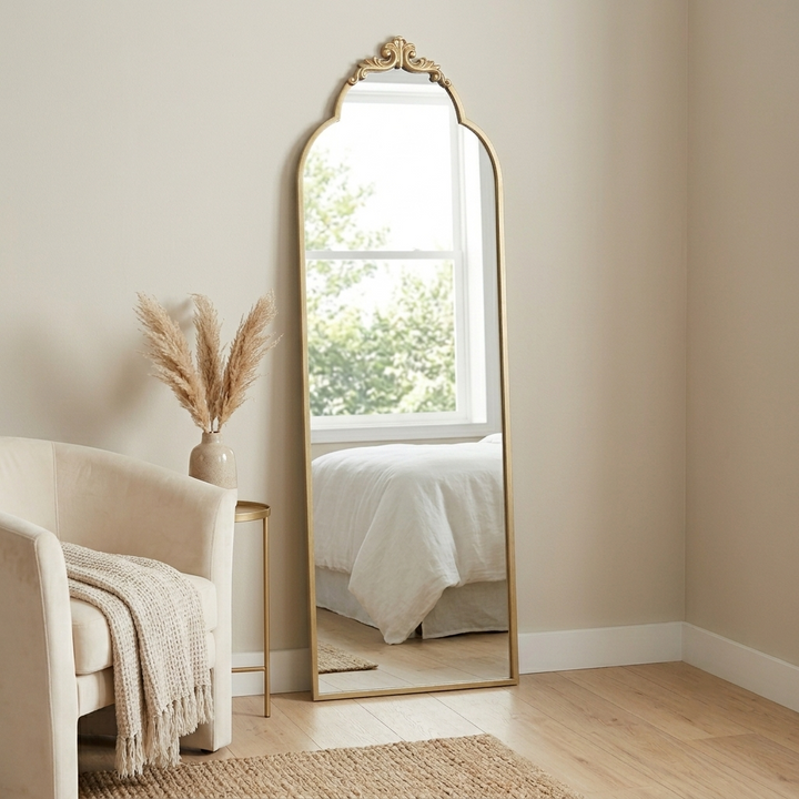 6011 - Everlaine Floor Mirror